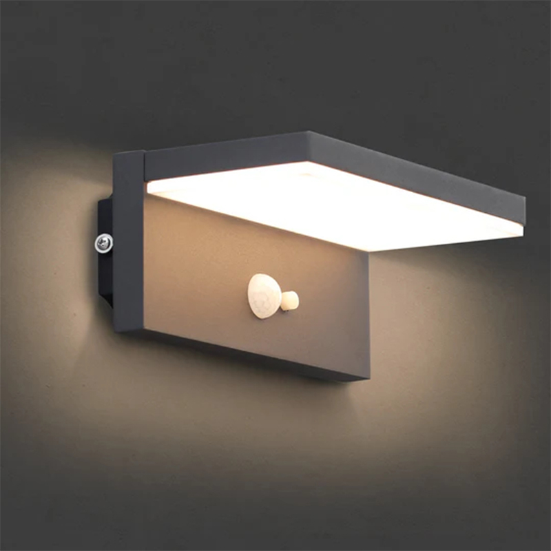 17329 LED Solar Dış Aydınlatma Duvar Lambası